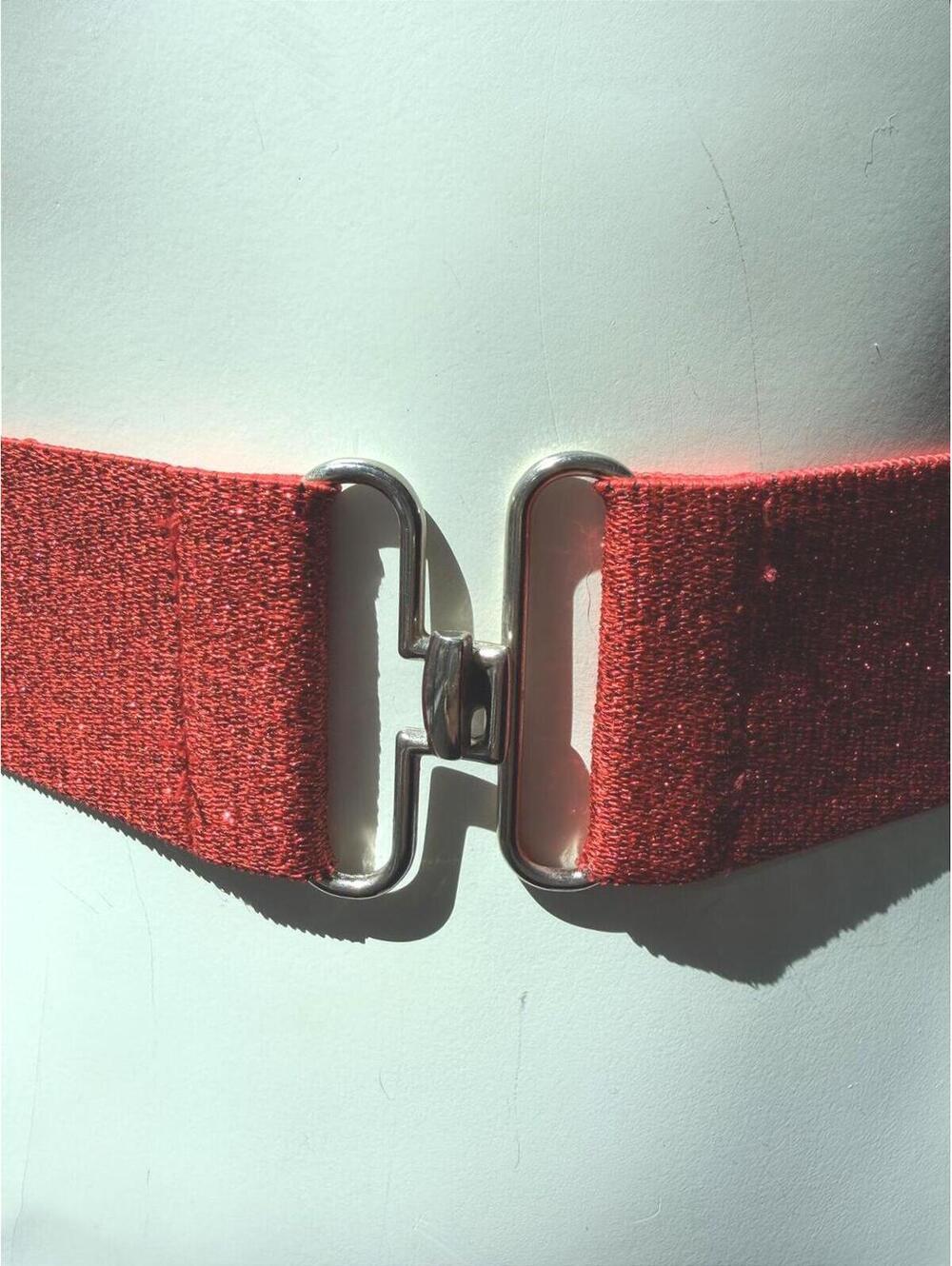 Vintage Red Stretch Belt Wide 80s Statement Belt - Picture 7 of 8